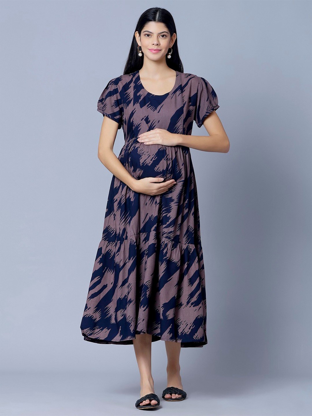 

NIGHTSPREE Abstract Printed Puff Sleeves Tiered Maternity Fit & Flare Midi Dress, Brown