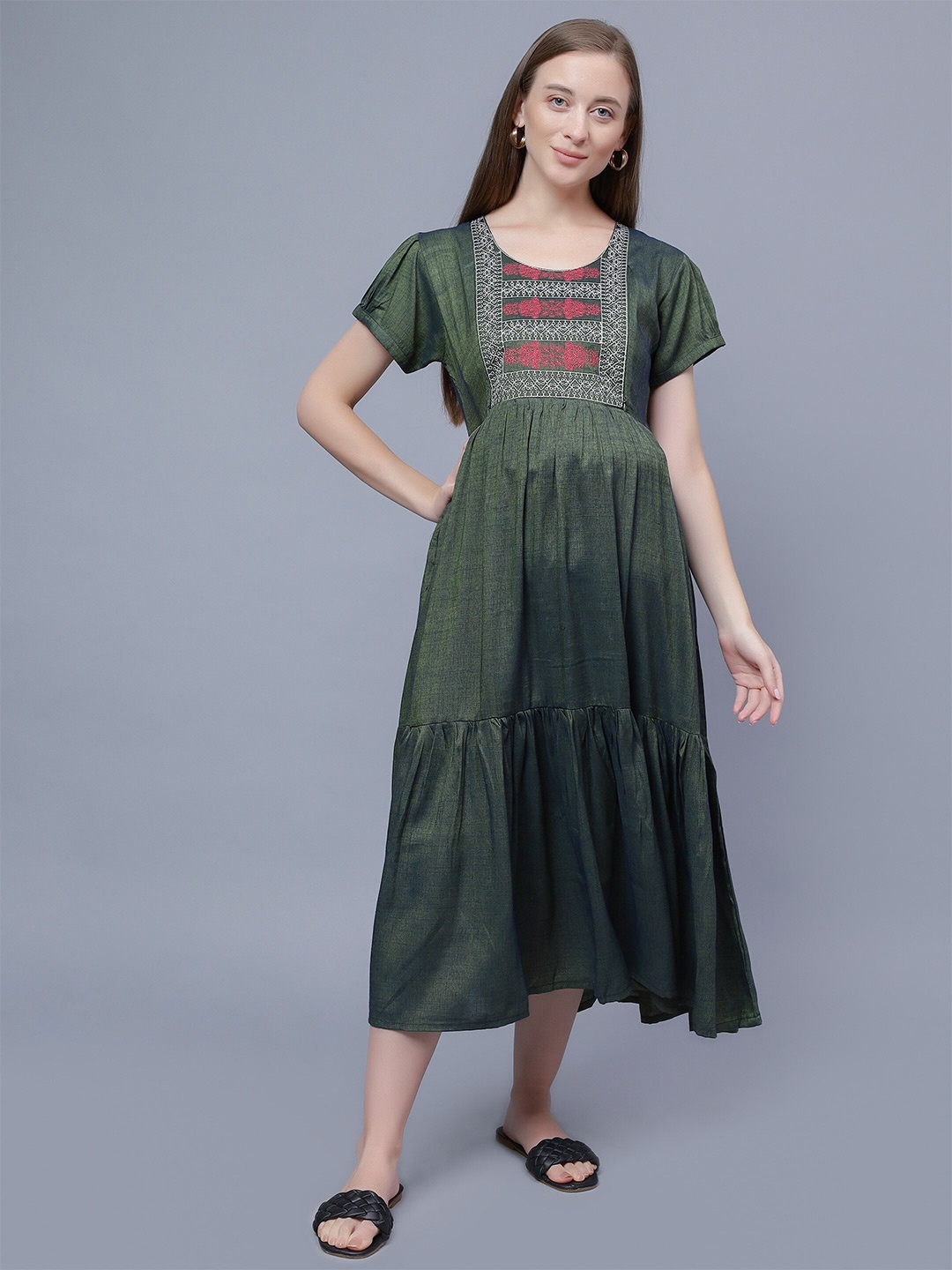 

NIGHTSPREE Ethnic Motifs Embroidered Maternity A-Line Midi Dress, Green