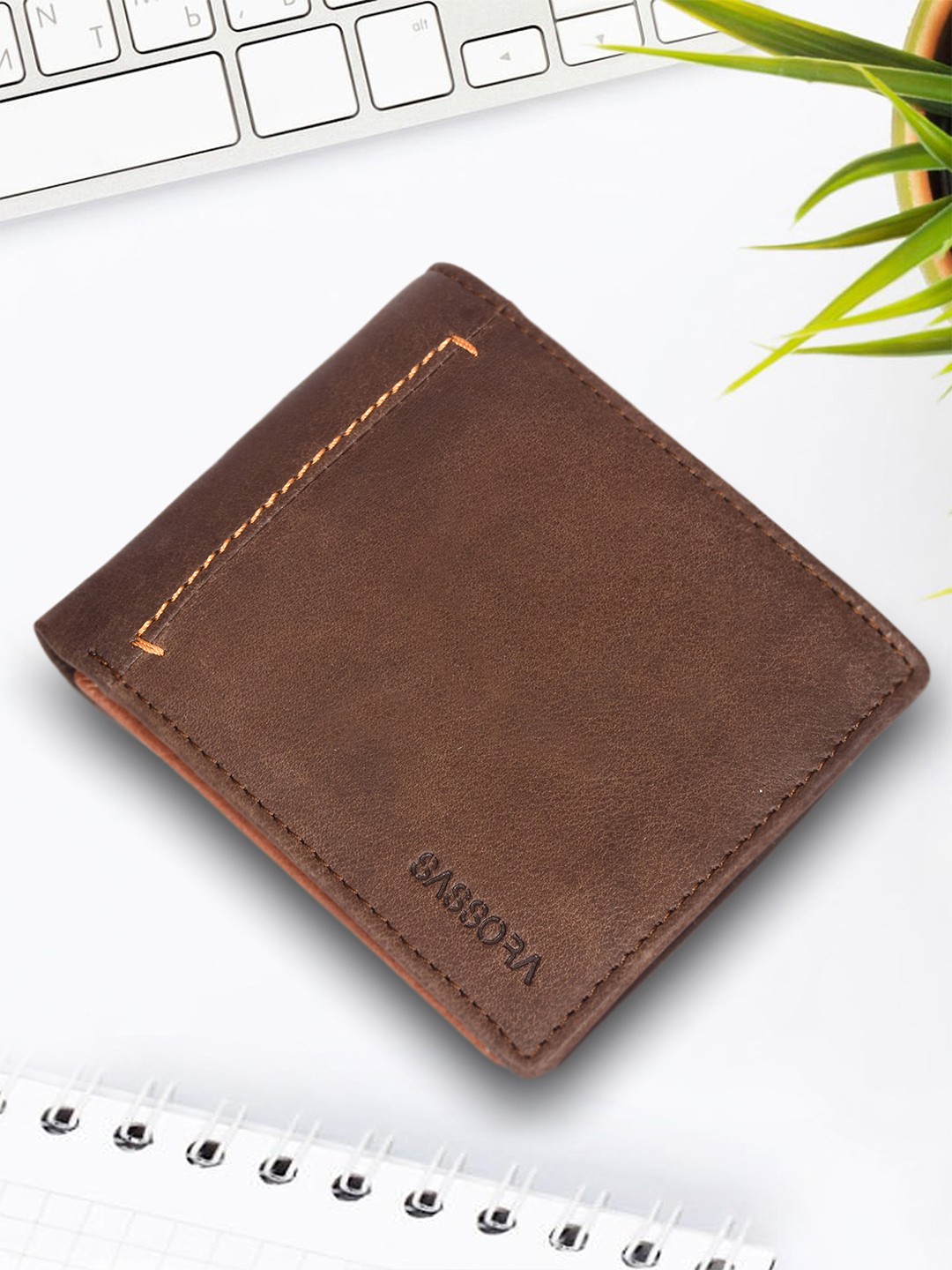 

Sassora Unisex Leather Two Fold Wallet, Brown