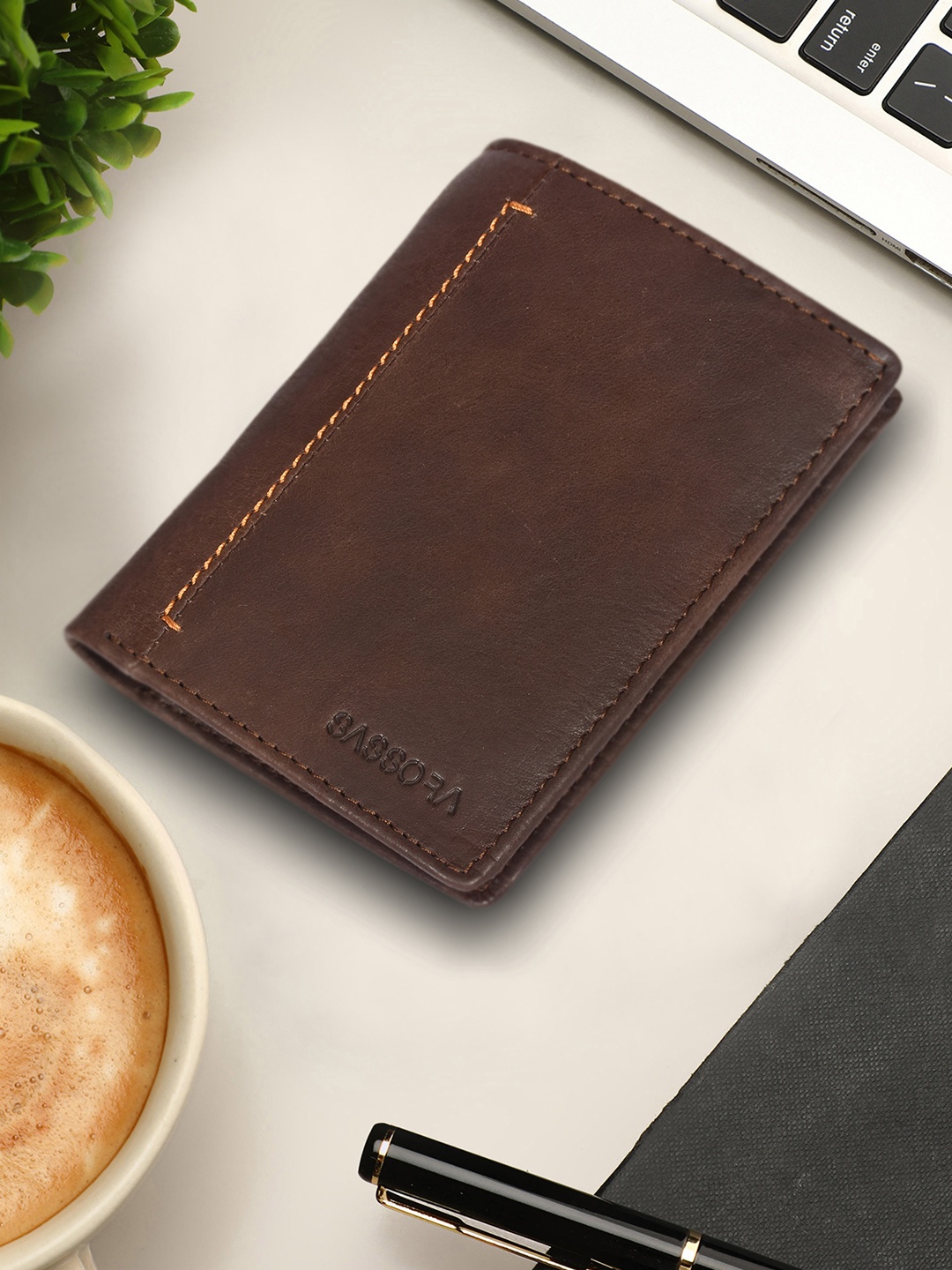 

Sassora Unisex Leather Two Fold Wallet, Brown