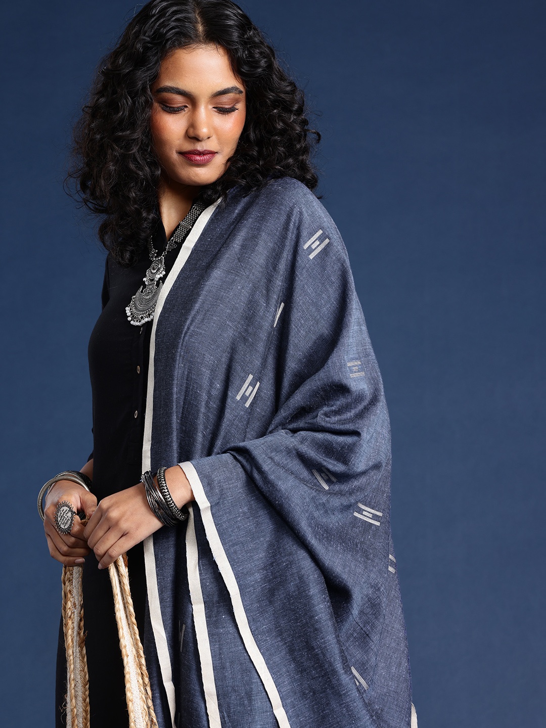 

Taavi Geometric Woven Designed Pure Cotton Dupatta, Blue