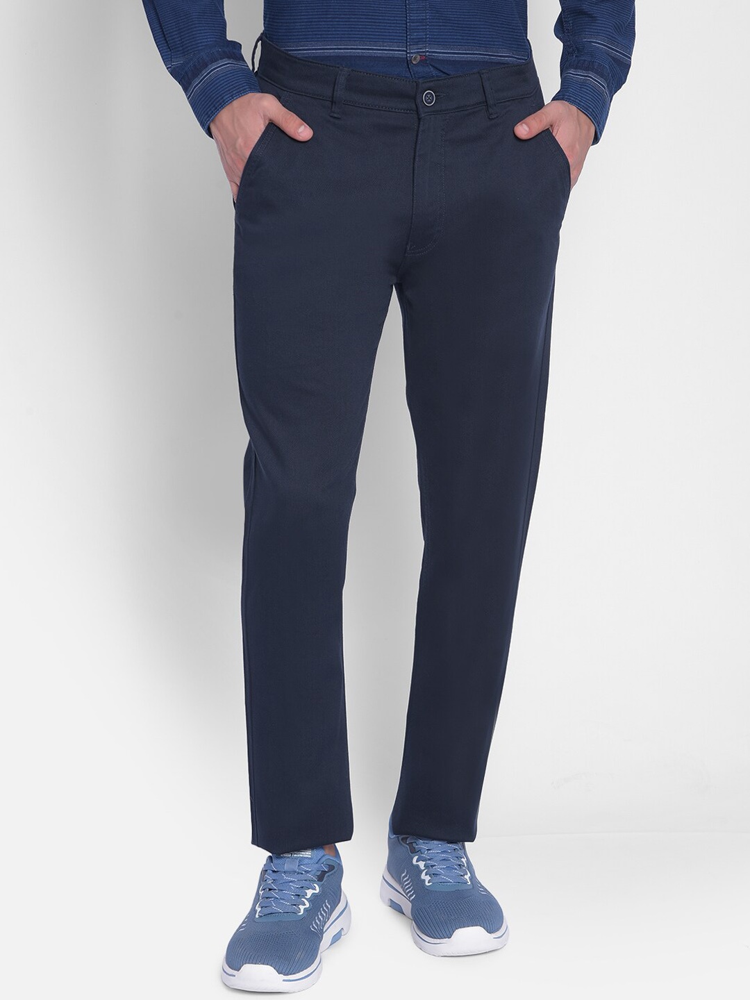 

Crimsoune Club Men Slim Fit Chinos Trousers, Navy blue