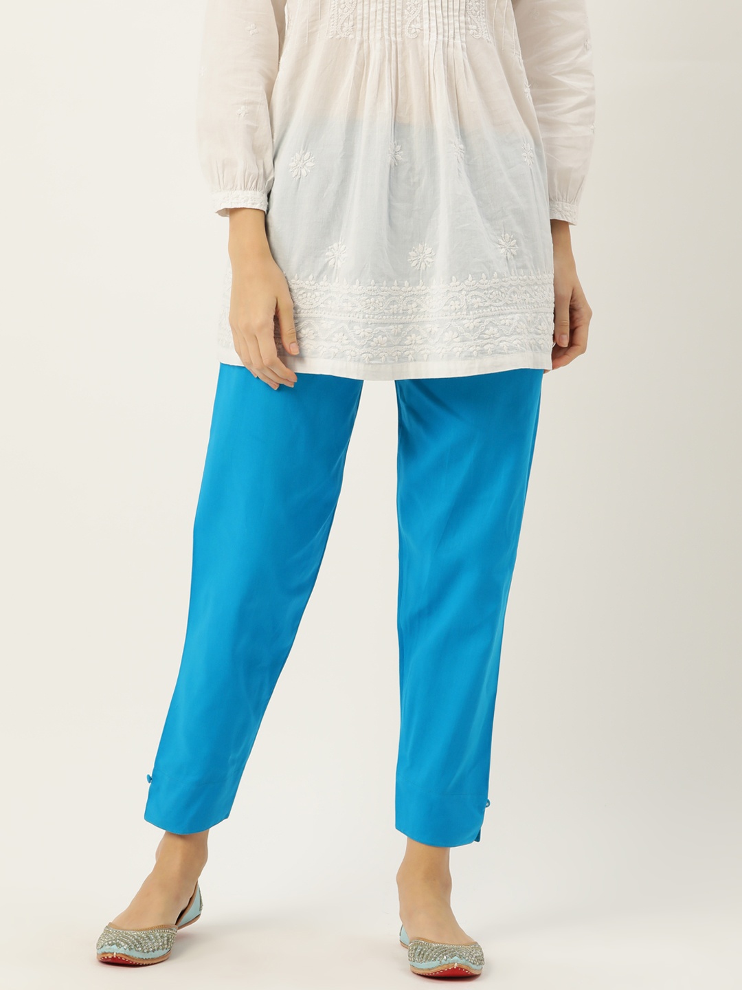 

HASRI Women Solid Pure Cotton Trousers, Turquoise blue