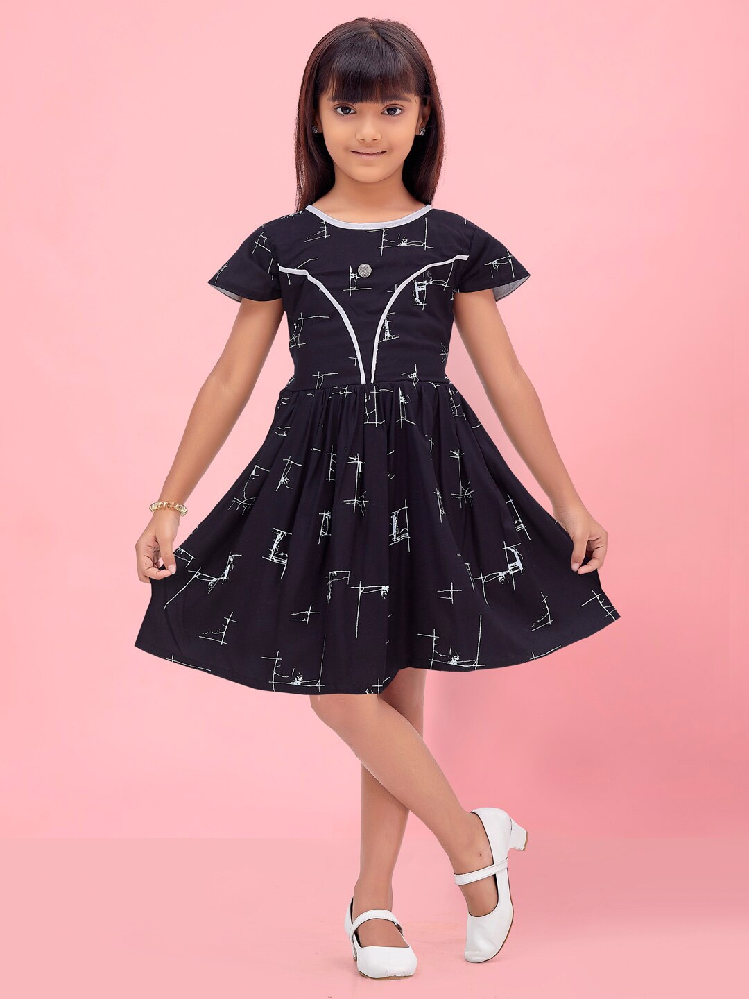

BAESD Abstract Printed Fit & Flare Dress, Black