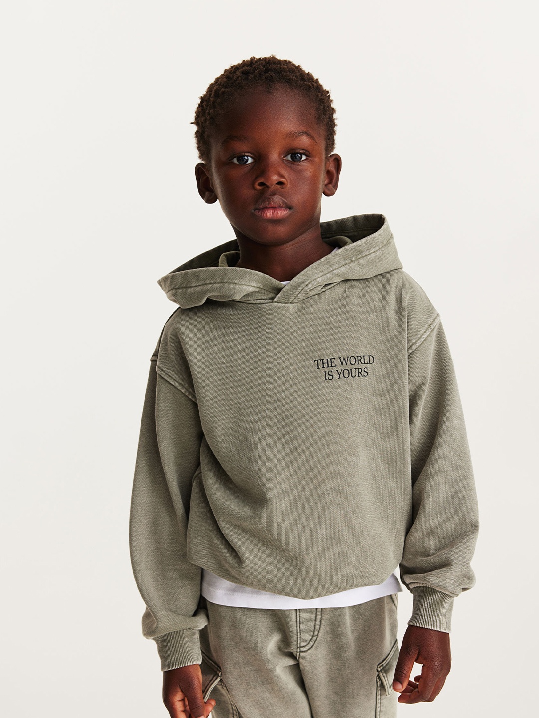 

H&M Boys Pure Cotton Washed-Look Printed Hoodie, Green