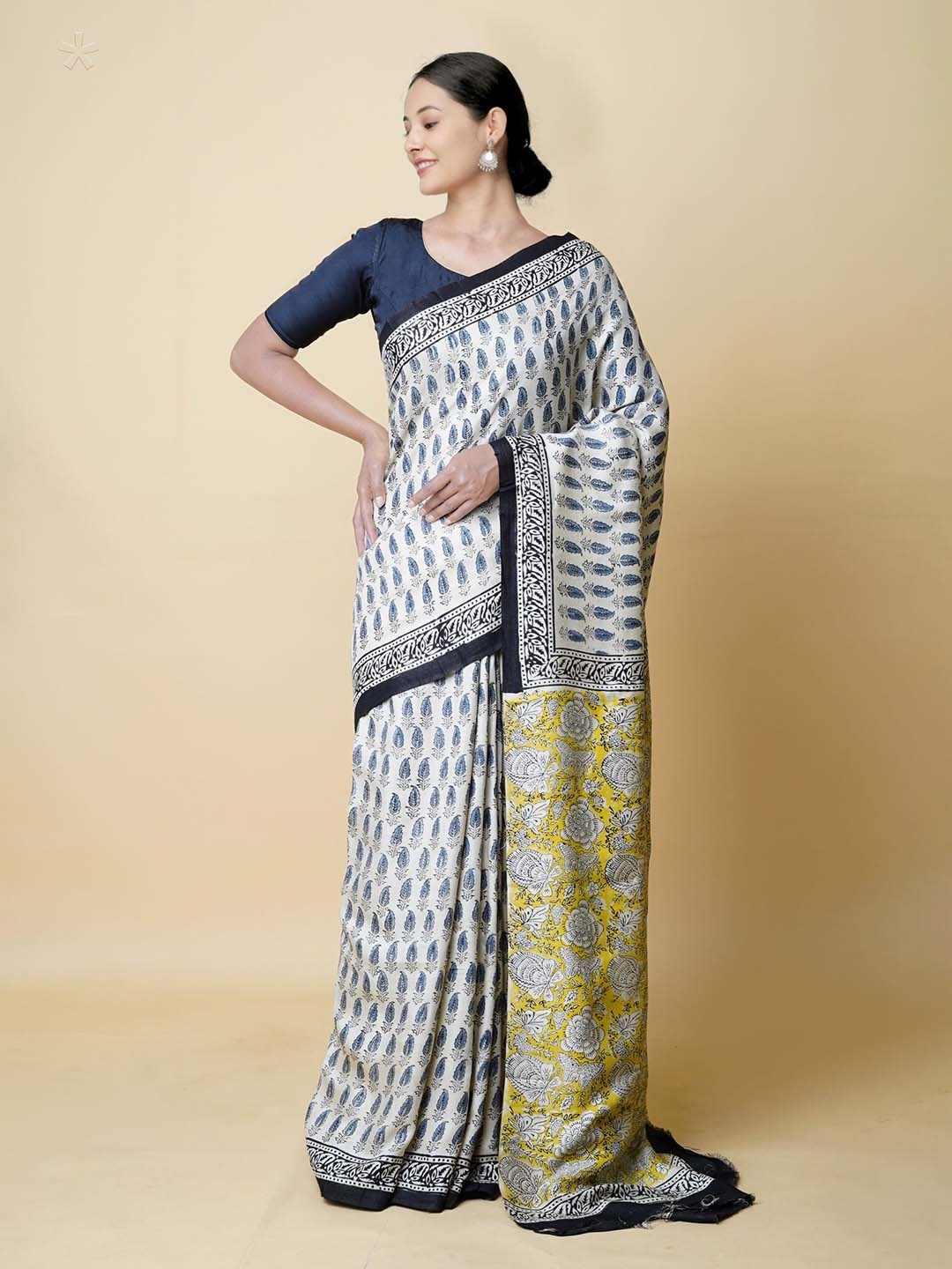 

Unnati Silks Ethnic Motifs Printed Pure Silk Bagru Saree, Cream
