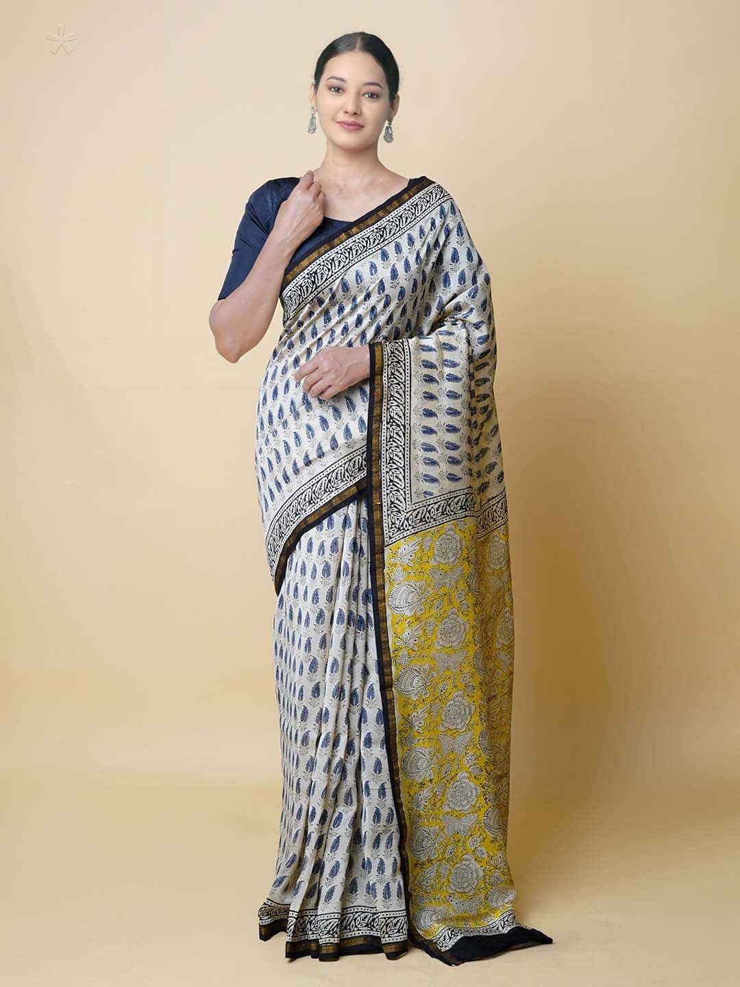 

Unnati Silks Ethnic Motifs Zari Silk Cotton Chanderi Saree, Cream