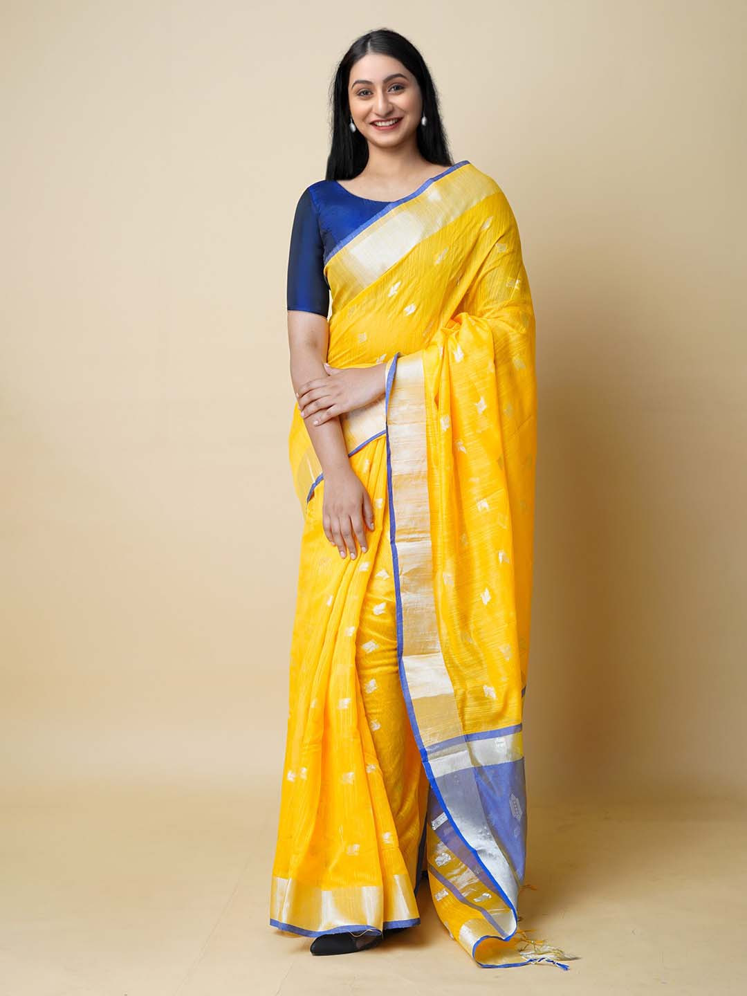 

Unnati Silks Woven Design Zari Jamdani Saree, Yellow