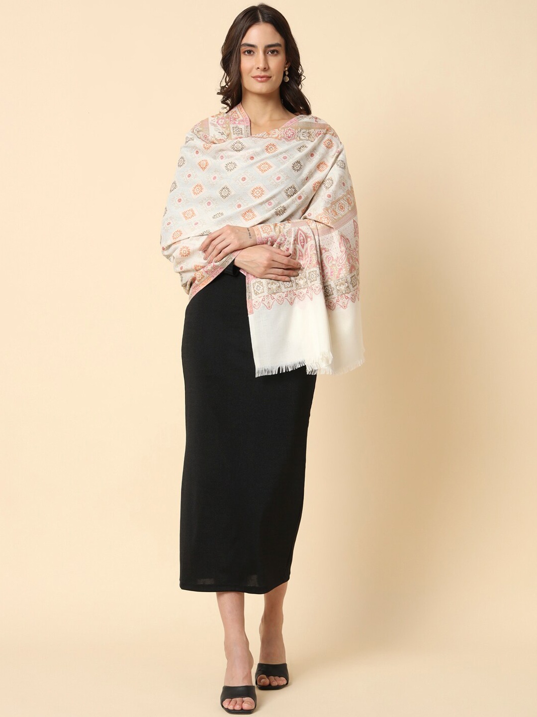 

HERE&NOW White Kaani Woven Design Shawl