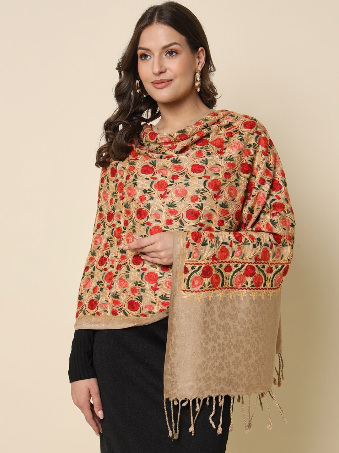

HERE&NOW Embroidered Shawl, Beige