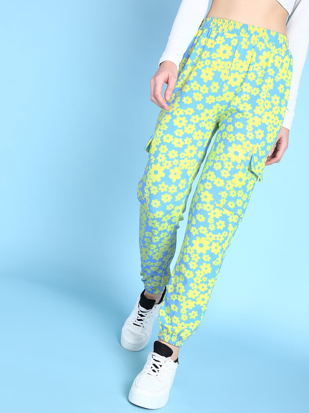 

Popwings Women Floral Printed Relaxed Loose Fit Easy Wash Joggers, Yellow