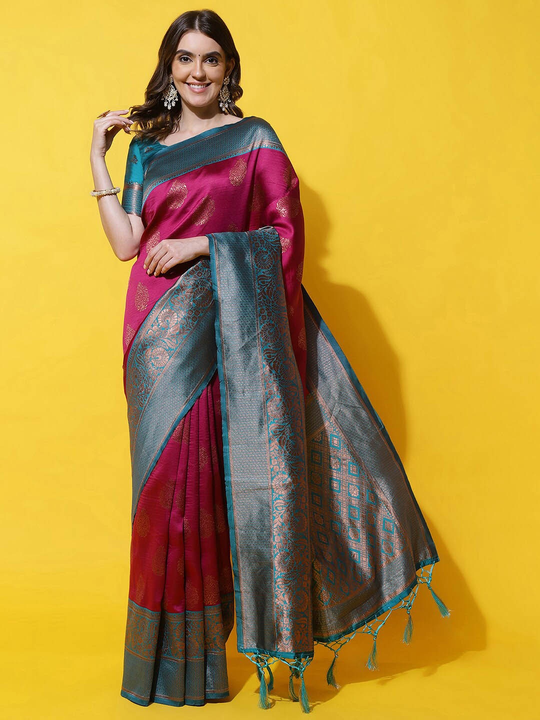 

kasee Ethnic Motifs Woven Design Zari Saree, Magenta