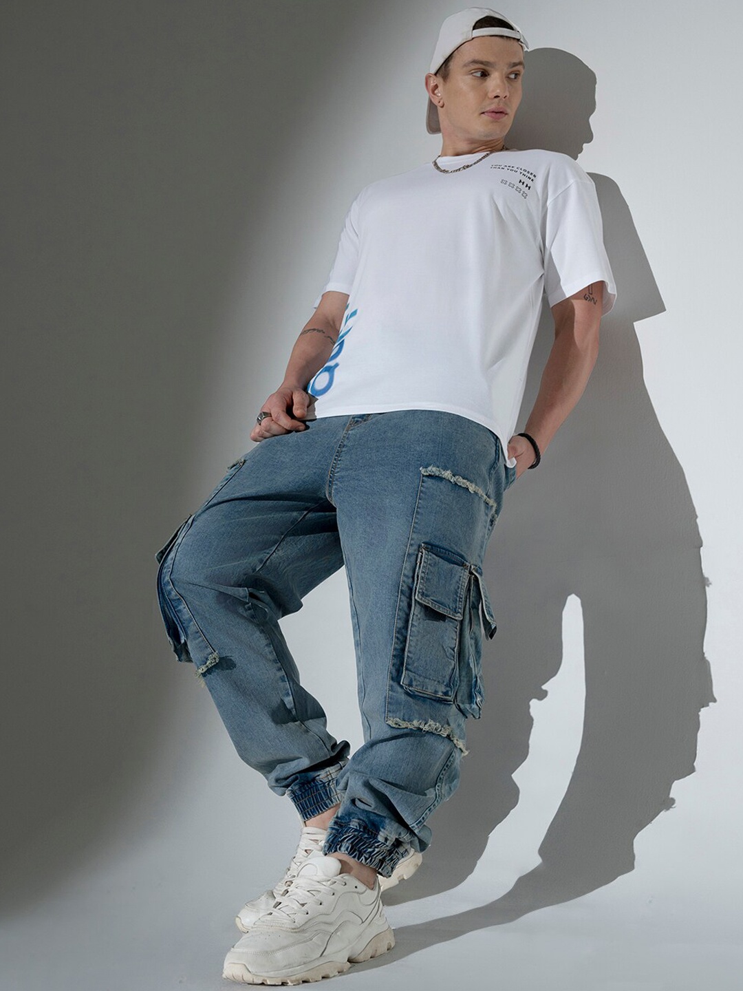 

Hubberholme Men Relaxed Fit Stretchable Cargo Jeans, Blue