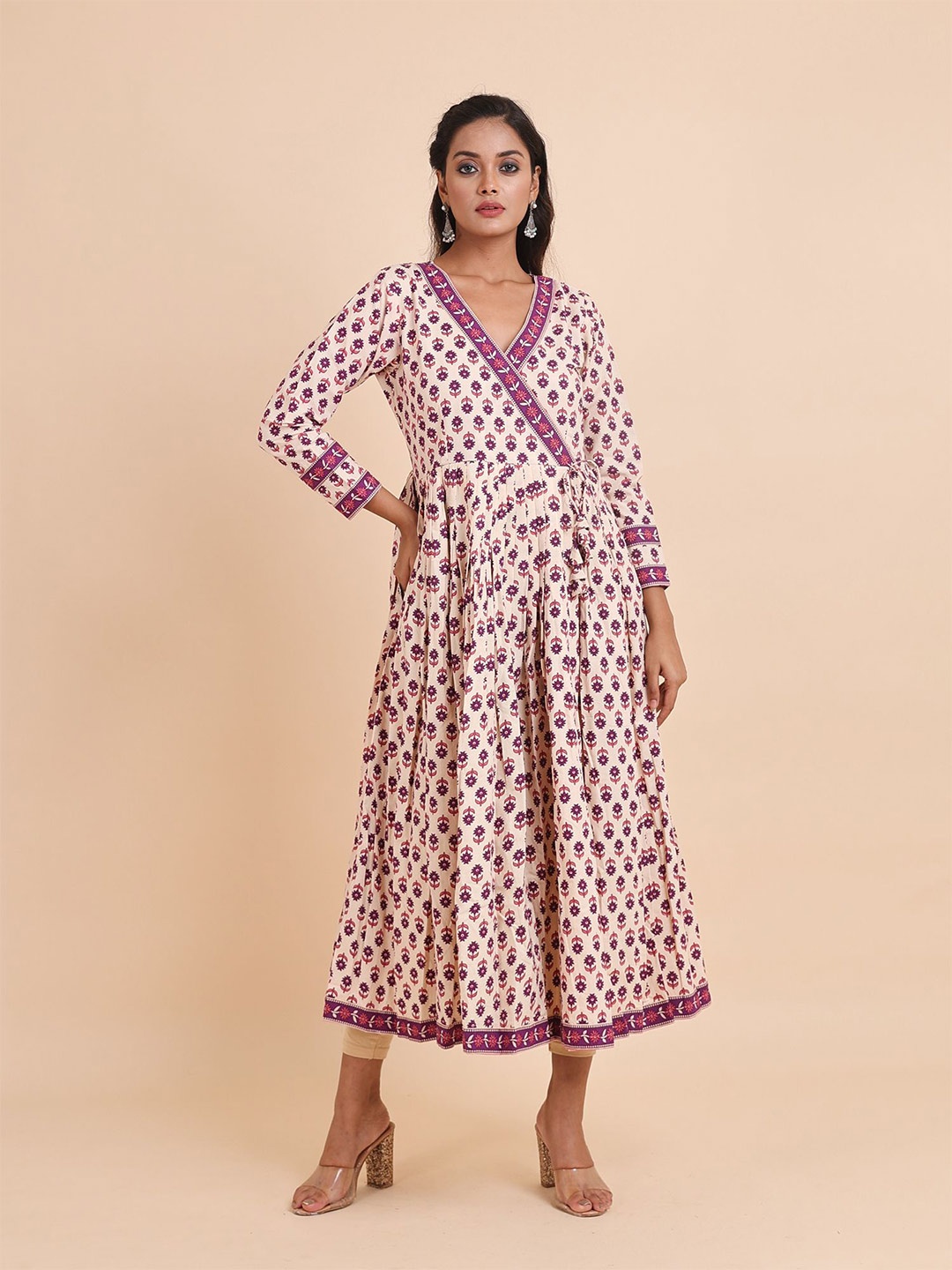 

Disli Ethnic Motifs Printed Pure Cotton Angrakha Kurta, Pink