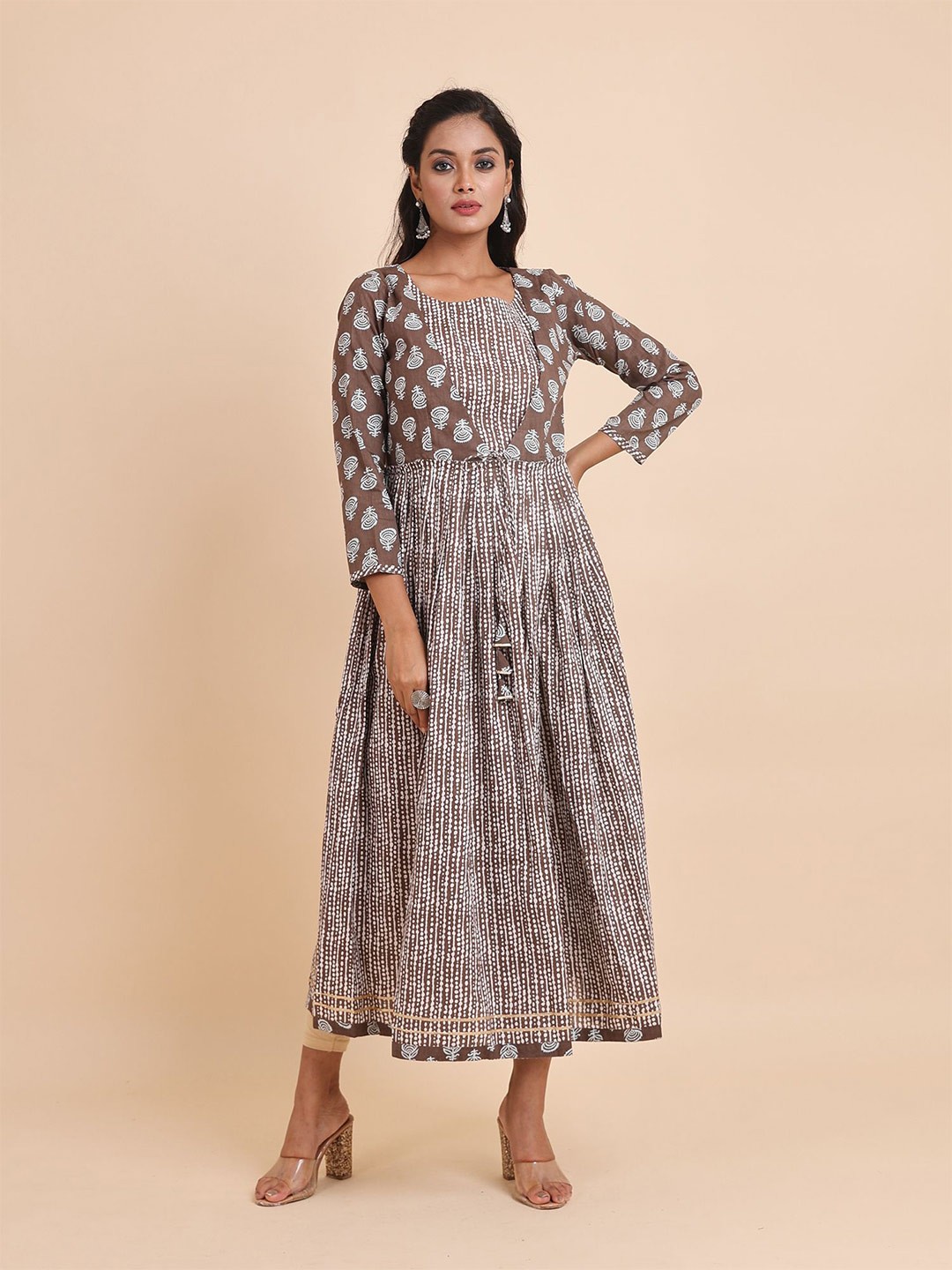 

Disli Ethnic Motifs Printed Anarkali Kurta, Brown