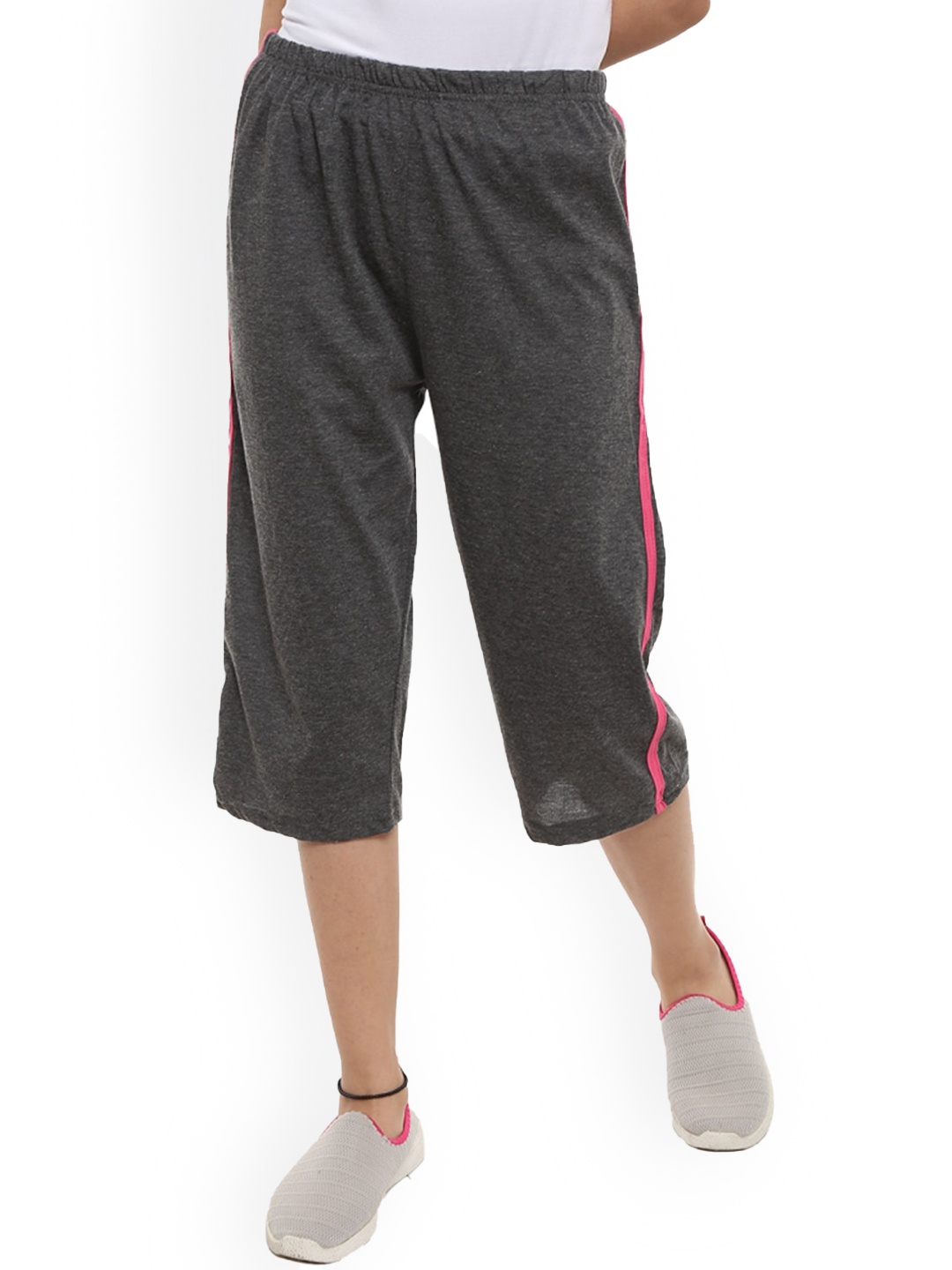 

V-Mart Women Mid-Rise Capris, Grey