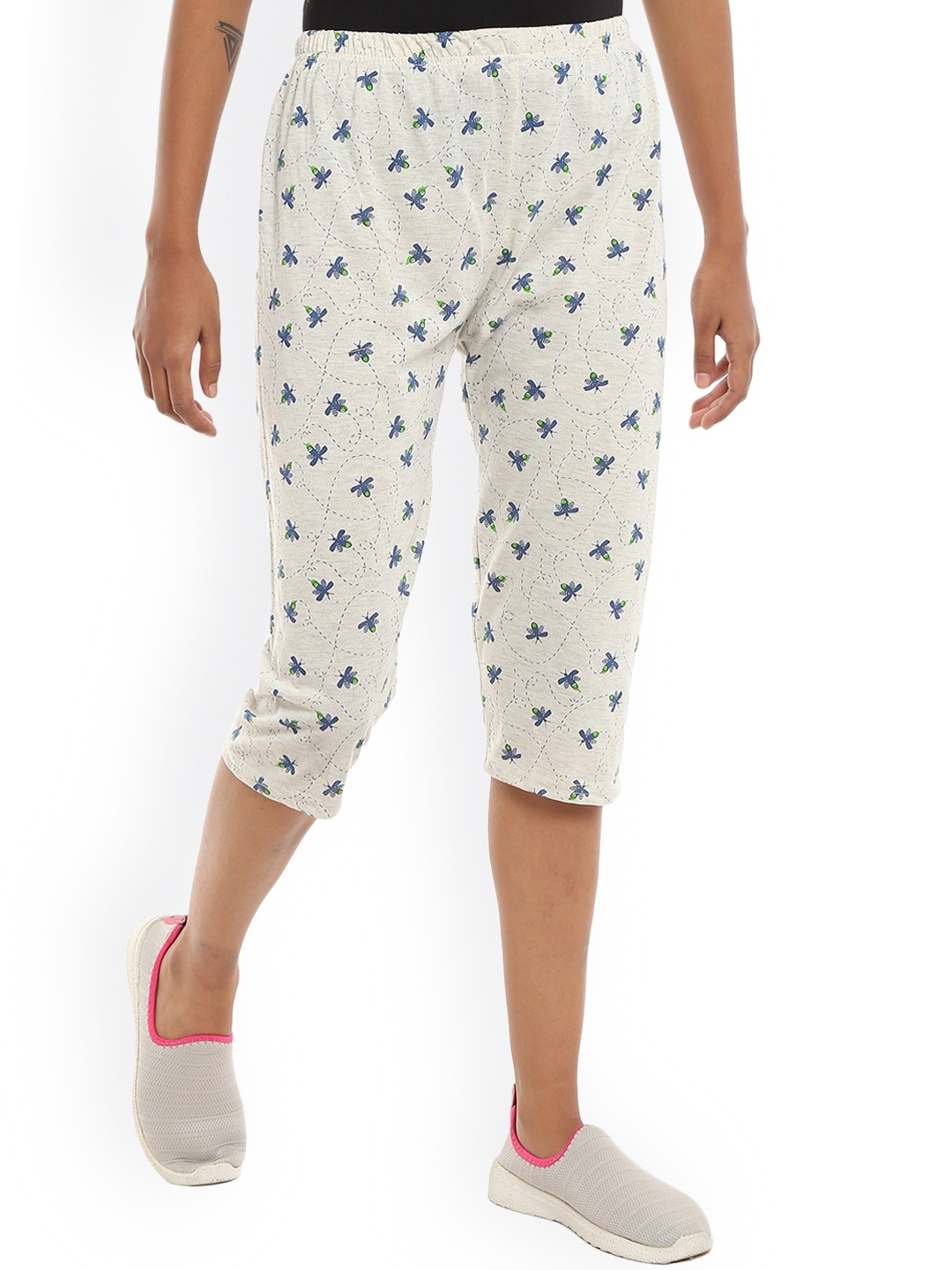 

V-Mart Printed Cotton Slip-On Capris, Grey