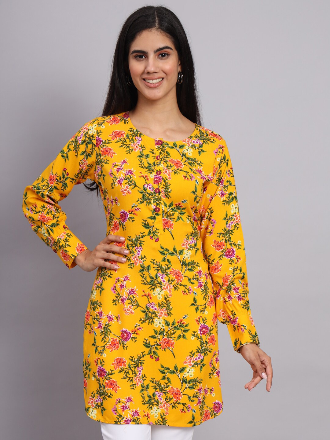 

Tissu Floral Printed Straight Kurti, Yellow