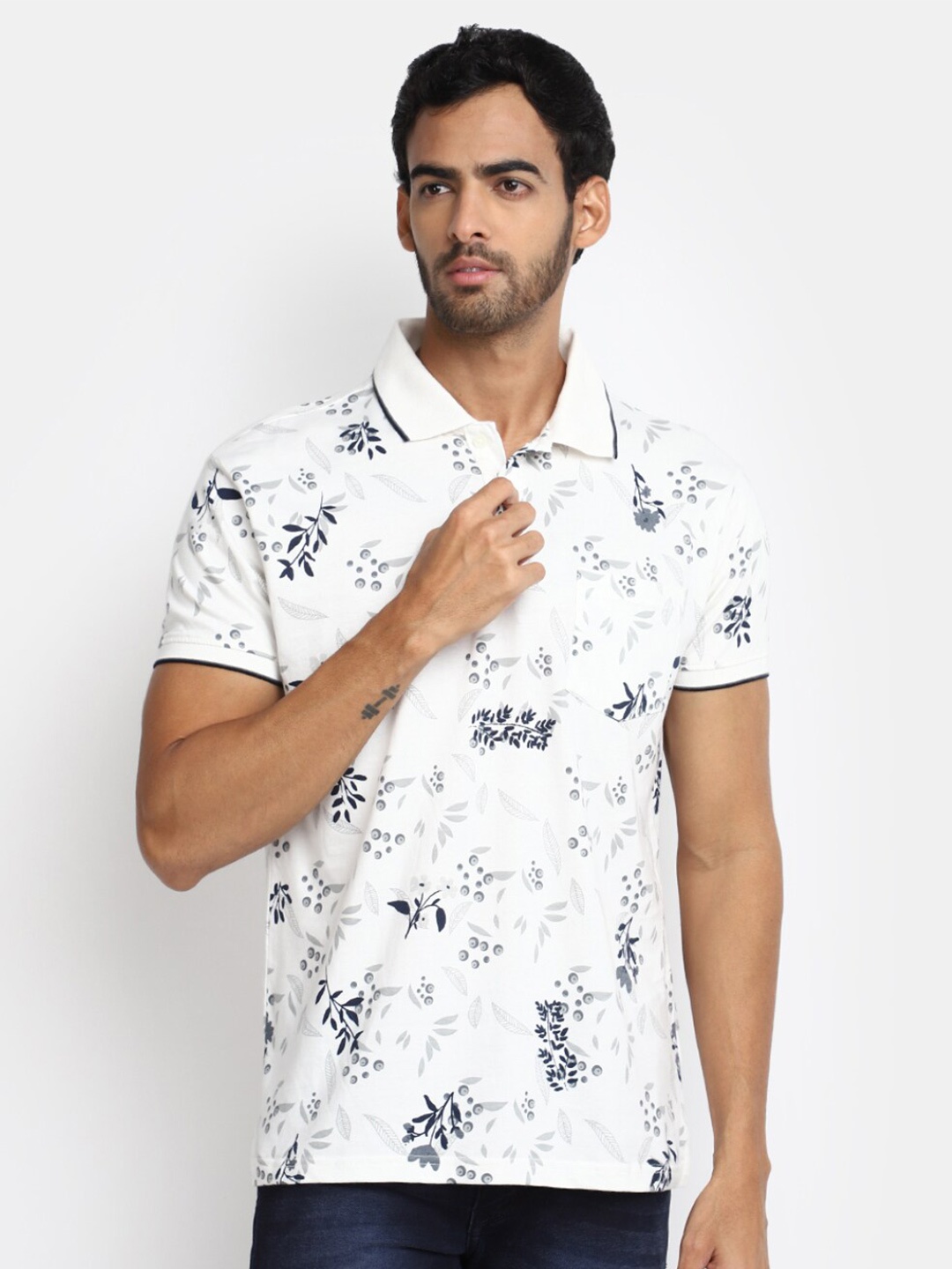 

V-Mart Floral Printed Polo Collar Cotton T-Shirt, White