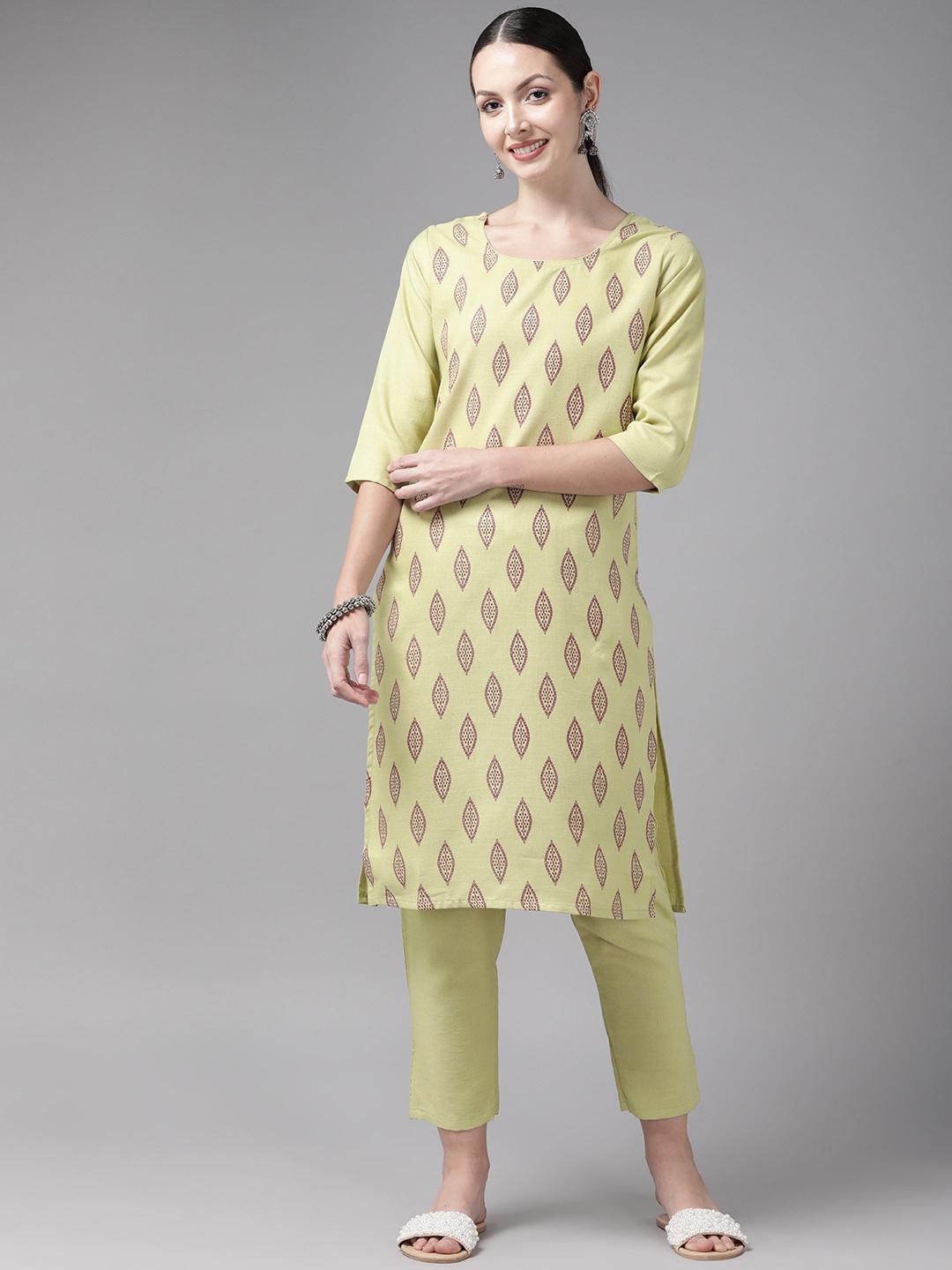 

BAESD Ethnic Motifs Printed Pure Cotton Kurta With Trousers, Green