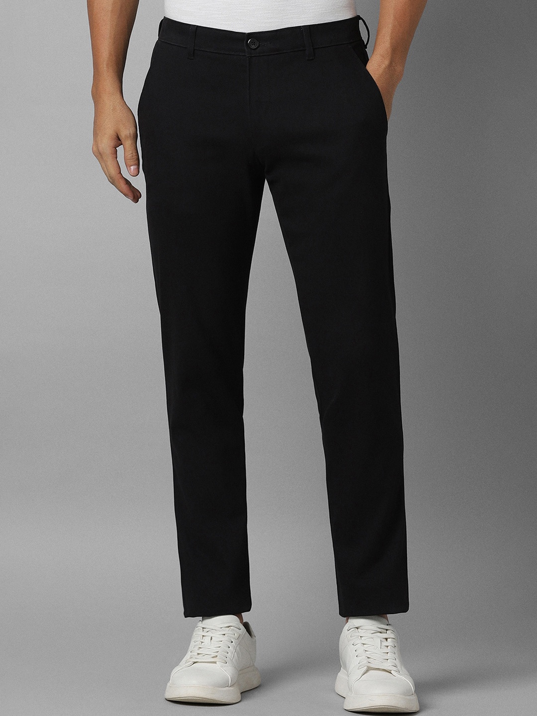 

Louis Philippe Sport Men Slim Fit Trousers, Black