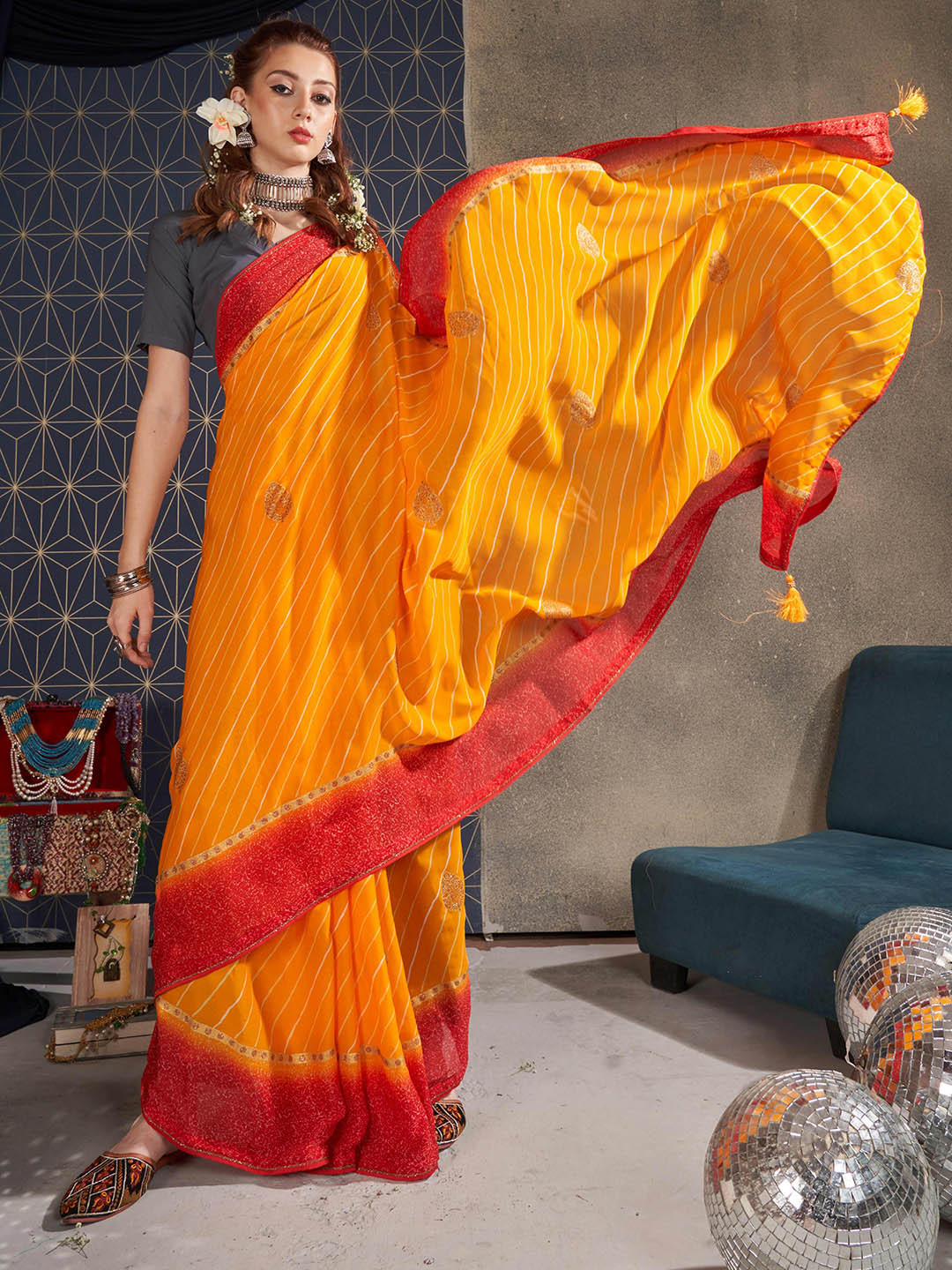 

KALINI Leheriya Printed Pure Georgette Saree, Yellow
