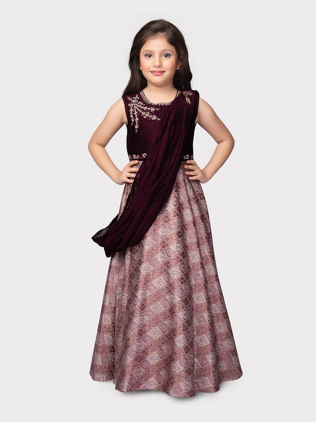 

BETTY Girls Floral Embroidered Jacquard Gown With Dupatta, Burgundy