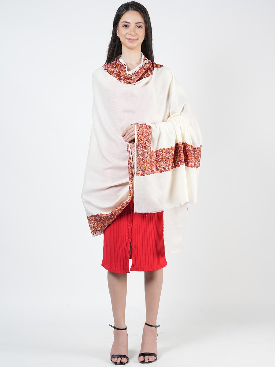 

MUFFLY Paisely Printed Woollen Shawl, White