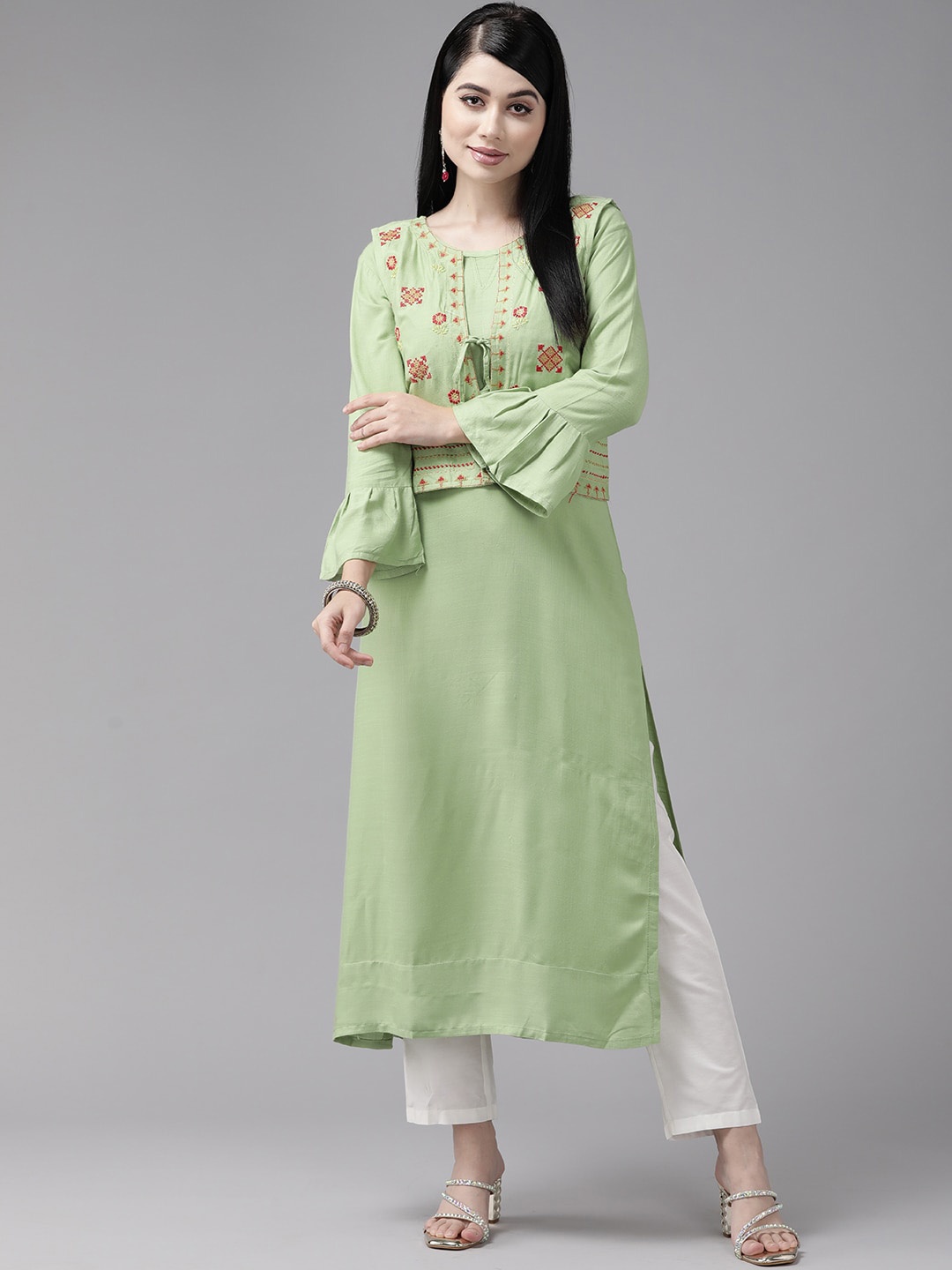 

BAESD Bell Sleeves Cotton Thread Cotton Kurta With Jacket, Green