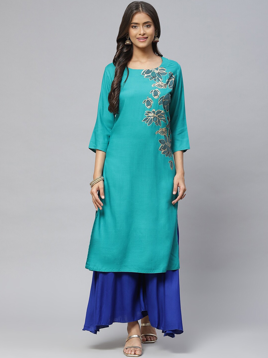 

BAESD Floral Printed Round Neck Straight Kurta, Blue