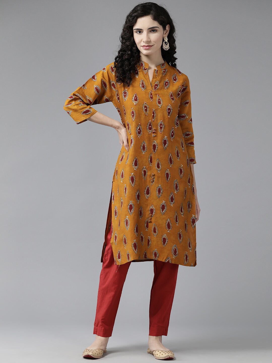 

BAESD Ethnic Motifs Printed Embellished Cotton Kurta, Mustard