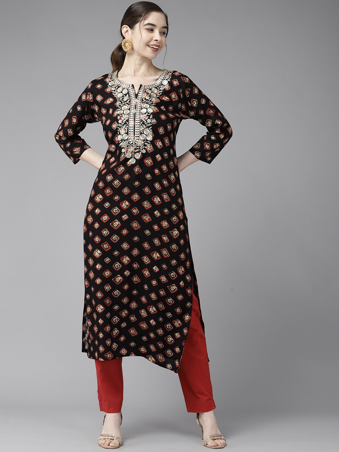 

BAESD Geometric Printed Yoke Thread Work Cotton Straight Kurta, Black