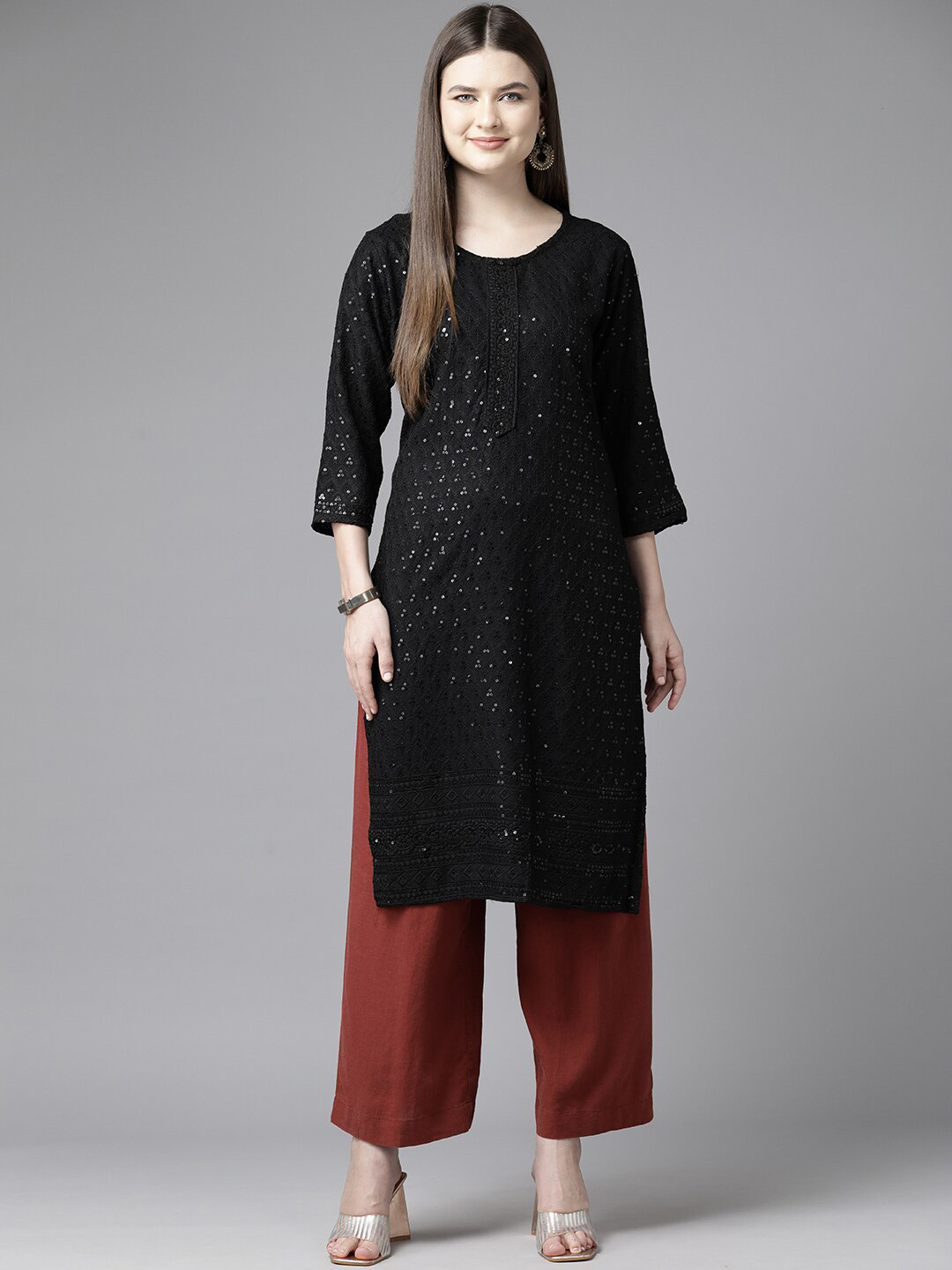 

BAESD Embellished Round Neck Sequinned Cotton Regular Kurta, Black