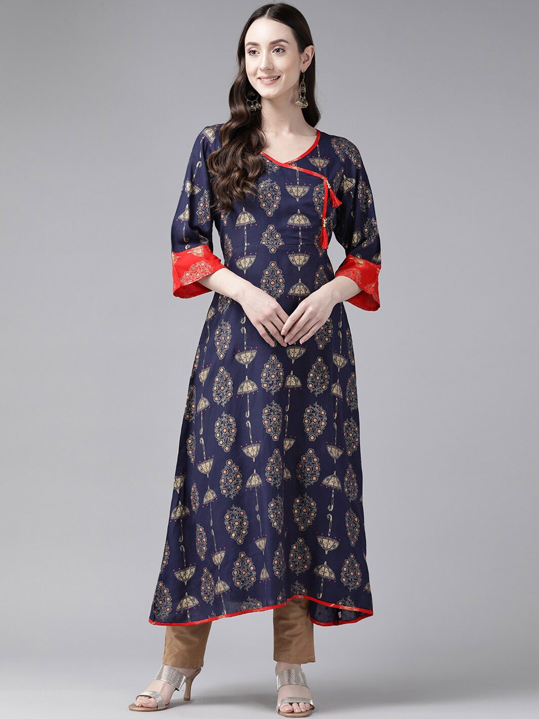 

BAESD Ethnic Motifs Printed Bell Sleeves Kurta, Red