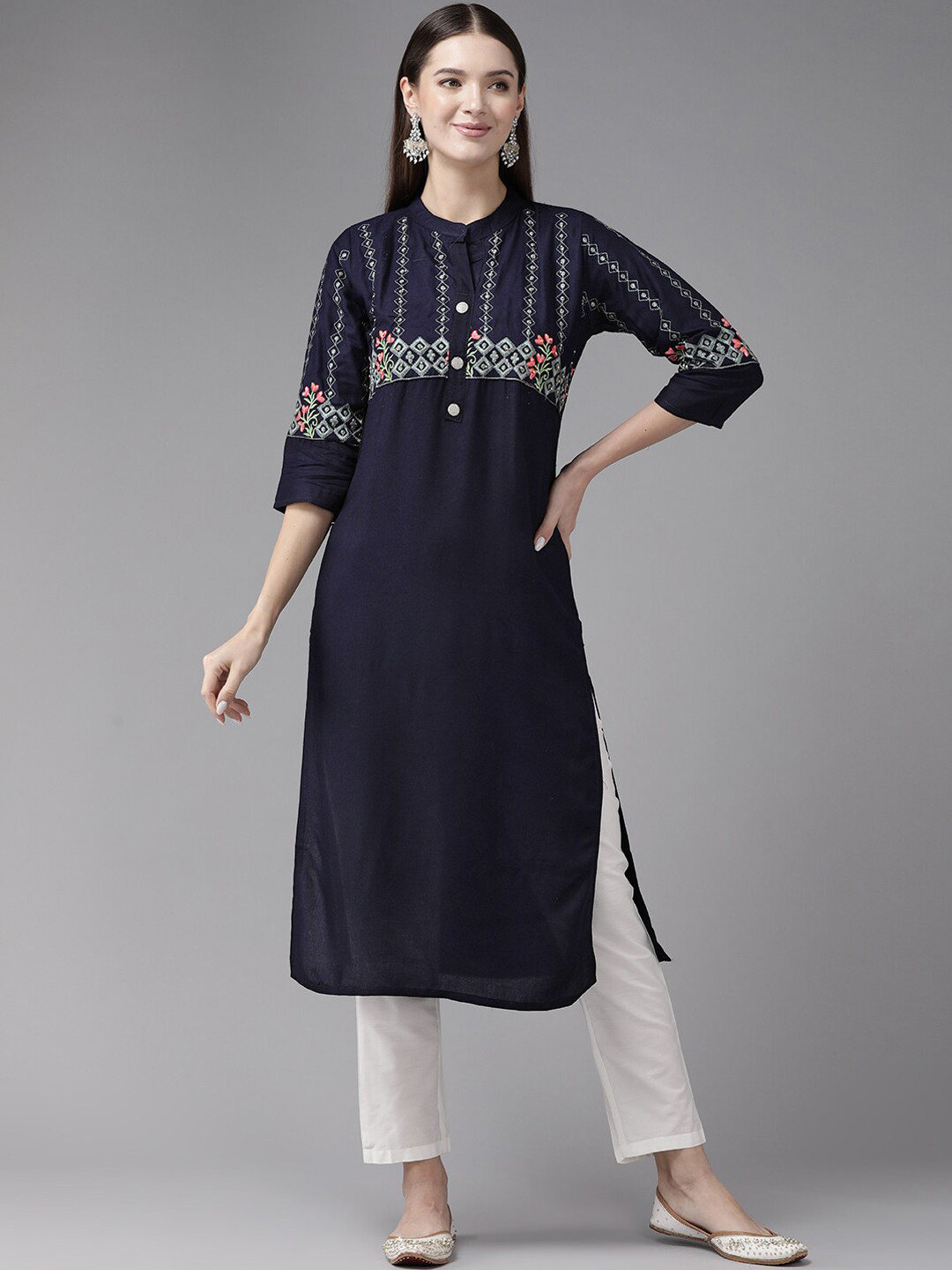 

BAESD Ethnic Motifs Embroidered Thread Work Pure Cotton Straight Kurta, Navy blue