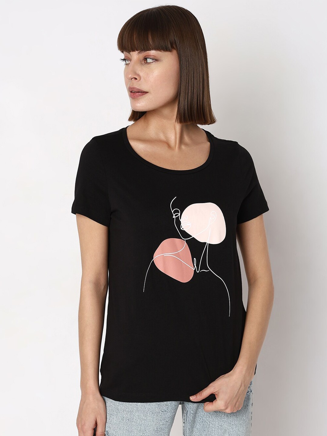 

Vero Moda Graphic Printed Cotton Regular T-shirt, Black