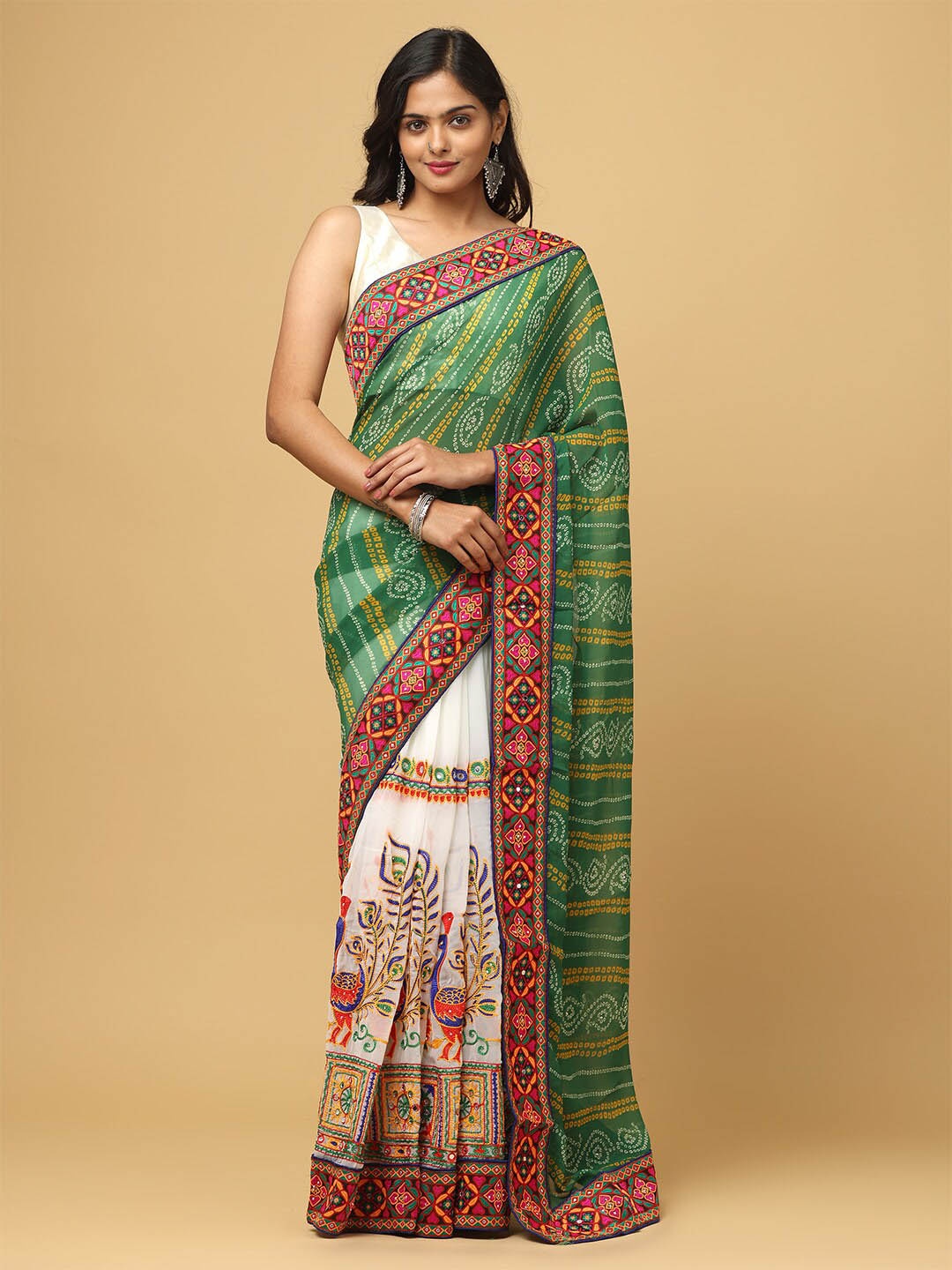 

VASTRANAND Bandhani Printed Mirror Work Half And Half Ruffled Saree, Green