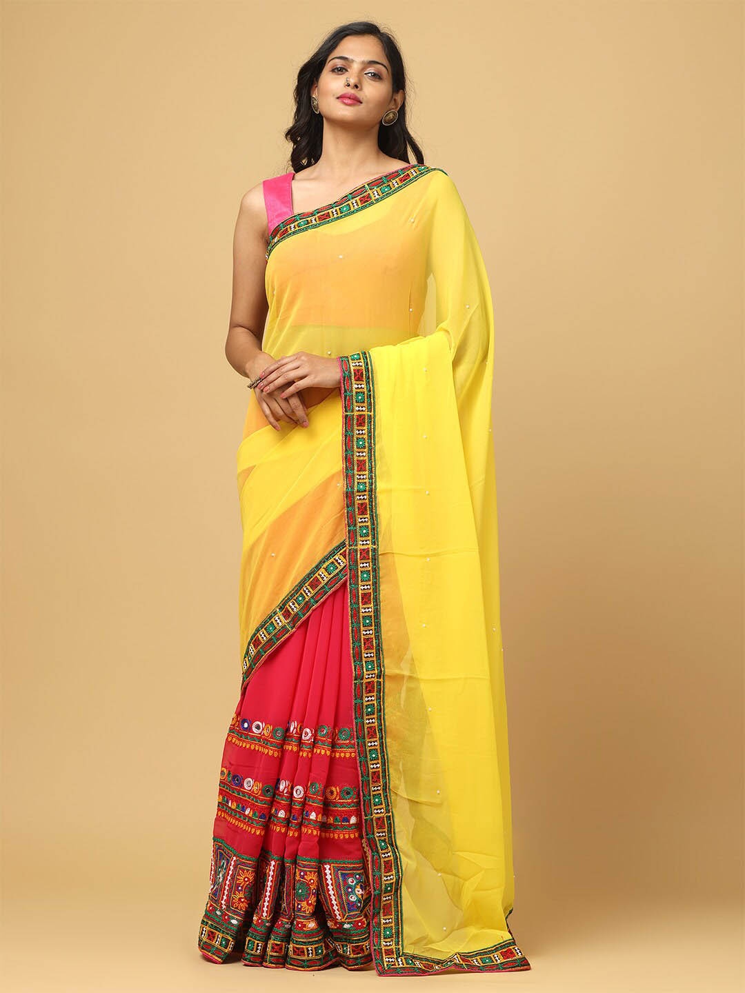 

VASTRANAND Kutchi Embroidered Half And Half Saree, Yellow