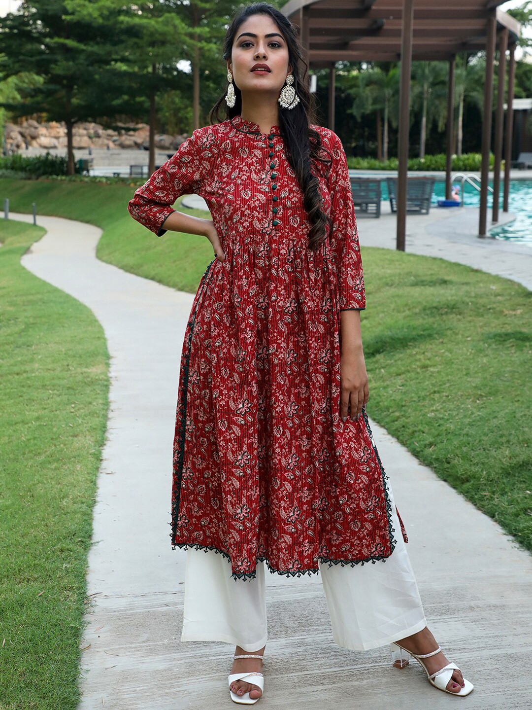 

AKS Couture Floral Printed Mandarin Collar A-Line Kurta, Red