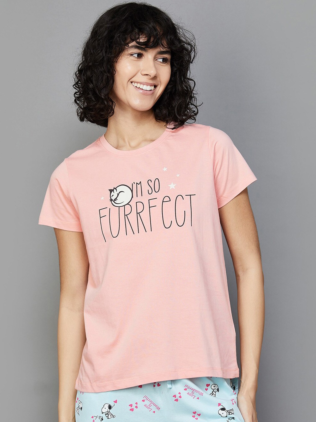

Ginger by Lifestyle Typography Printed Cotton T-shirt, Pink