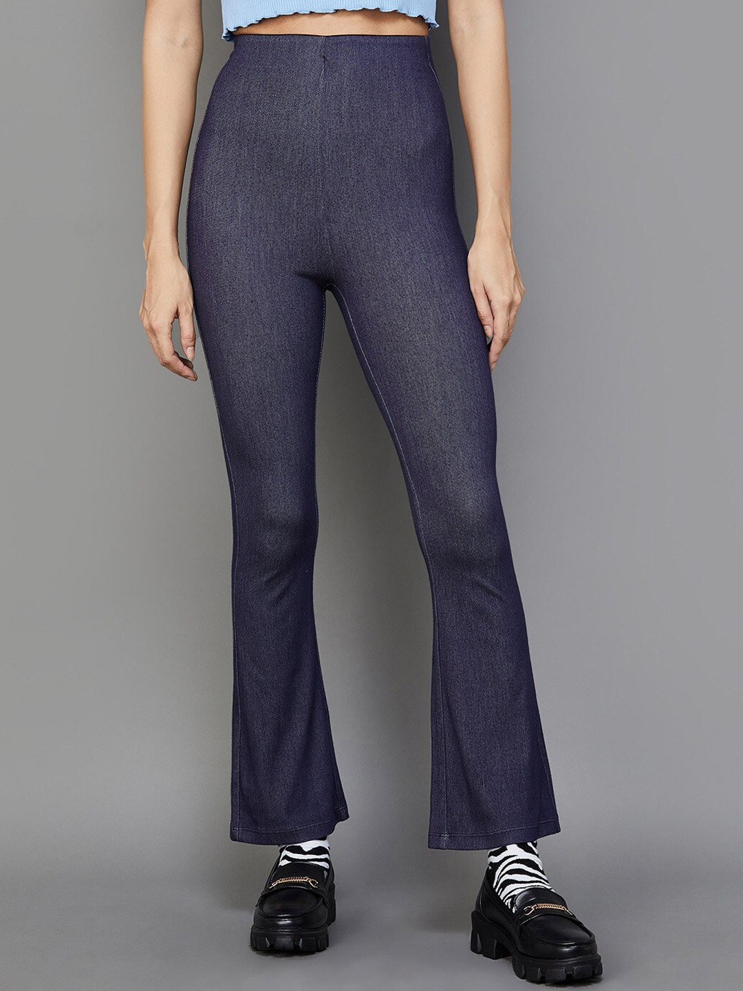 

Ginger by Lifestyle Women Mid-Rise Plain Trousers, Violet