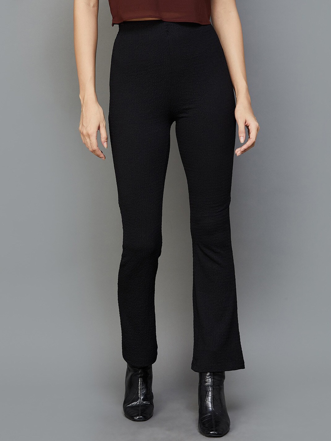 

Ginger by Lifestyle Women Mid-Rise Plain Trousers, Black