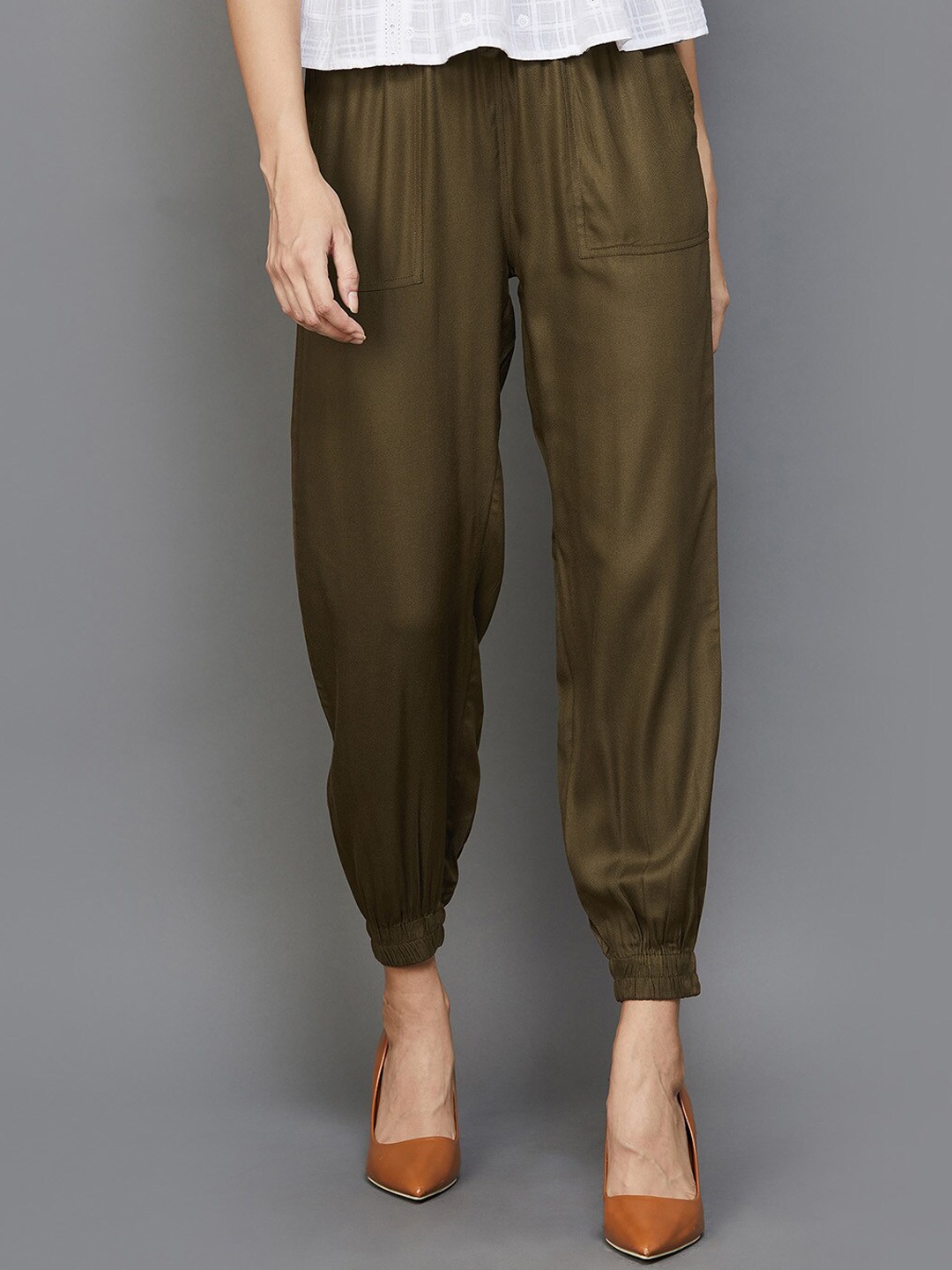 

Fame Forever by Lifestyle Women Mid-Rise Joggers Trousers, Olive