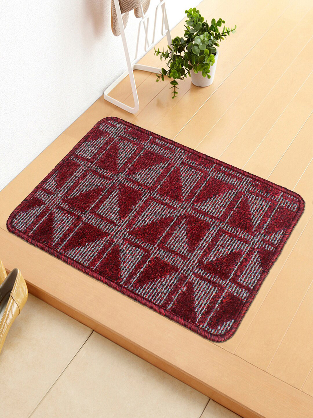 

Story@home Red Printed Anti Skid Doormats
