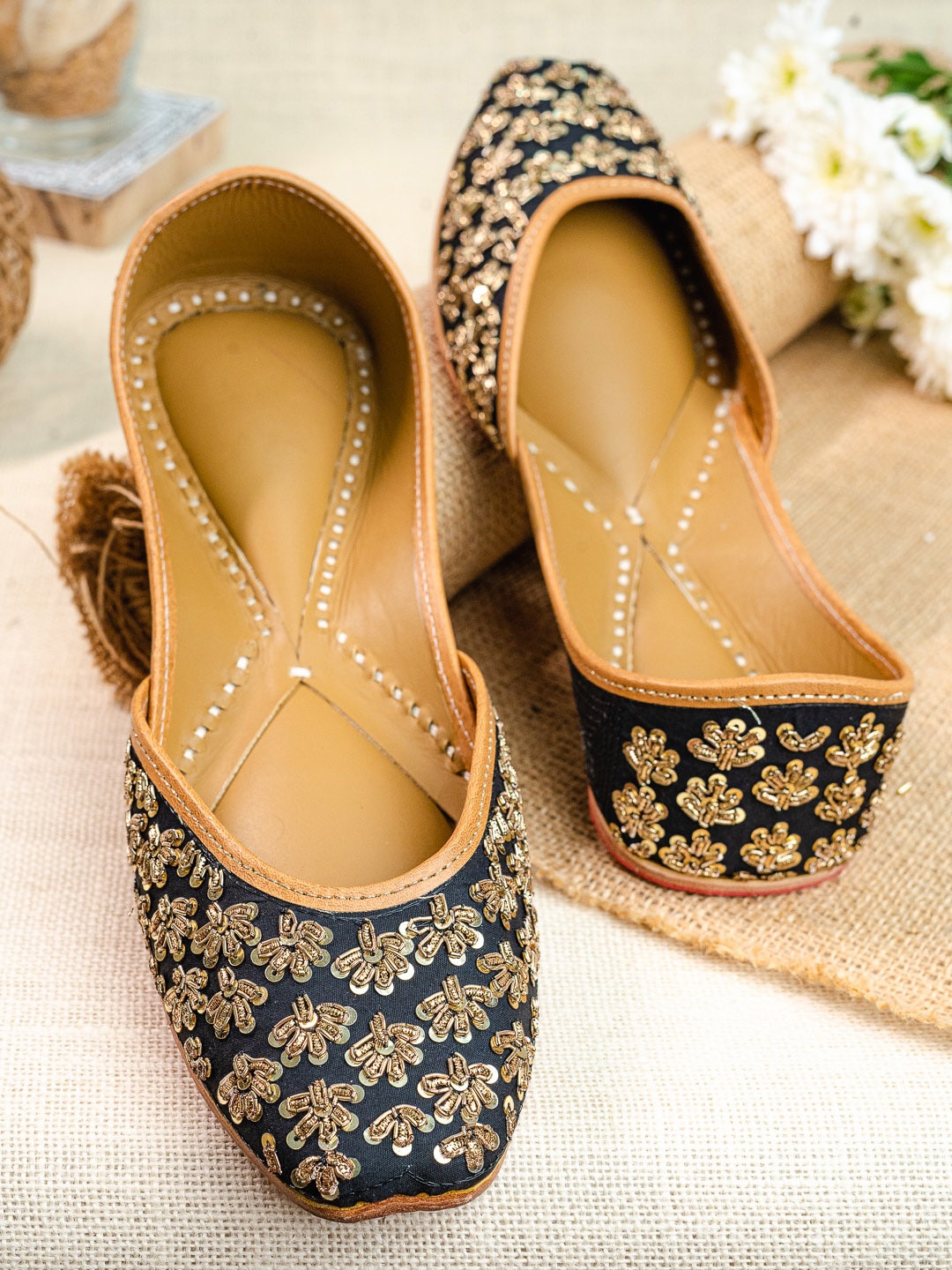 

NR By Nidhi Rathi Square Toe Ethnic Embellished Fabric Mojaris, Black
