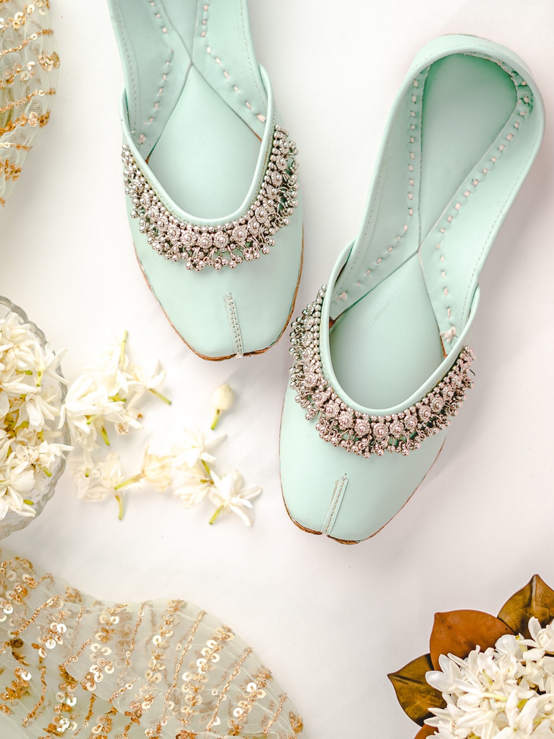 

NR By Nidhi Rathi Embellished Square Toe Ethnic Mojaris, Sea green