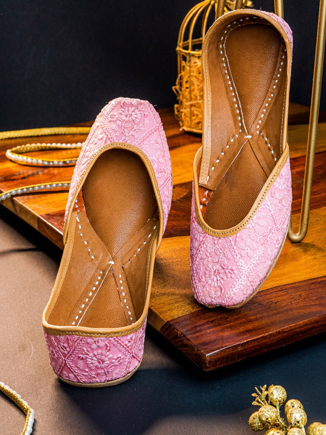 

NR By Nidhi Rathi Embellished Square Toe Ethnic Mojaris, Pink