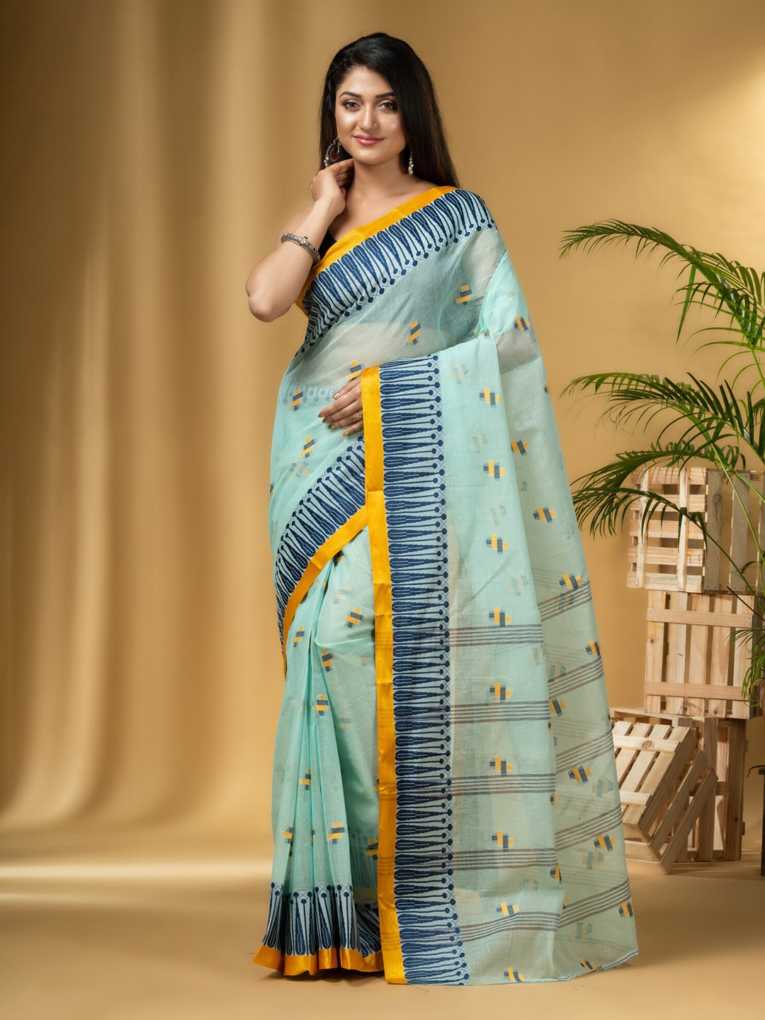 

DESH BIDESH Geometric Woven Design Pure Cotton Taant Saree, Blue