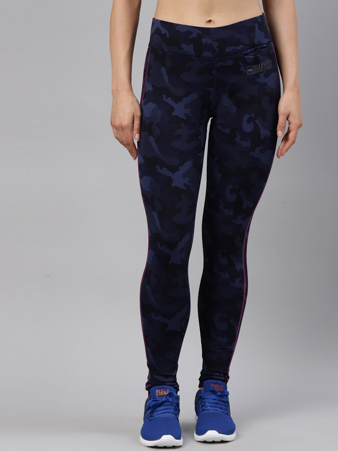

GOLDSTROMS Camouflage Printed Flexi-fit Dry Fit Technology Sports Tights, Navy blue