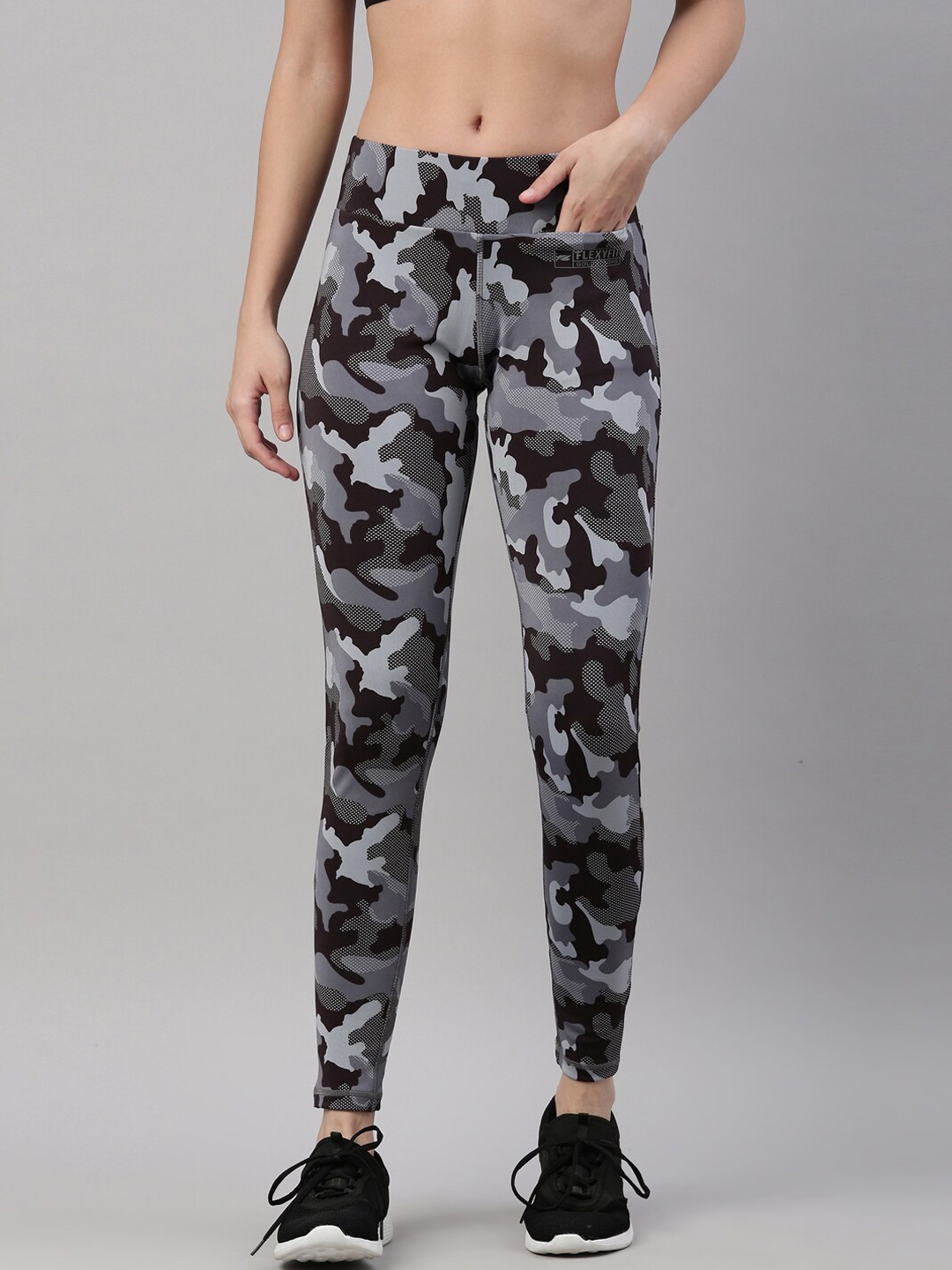 

GOLDSTROMS Camouflage Printed Dry Fit Ankle-Length Gym Tights, Grey
